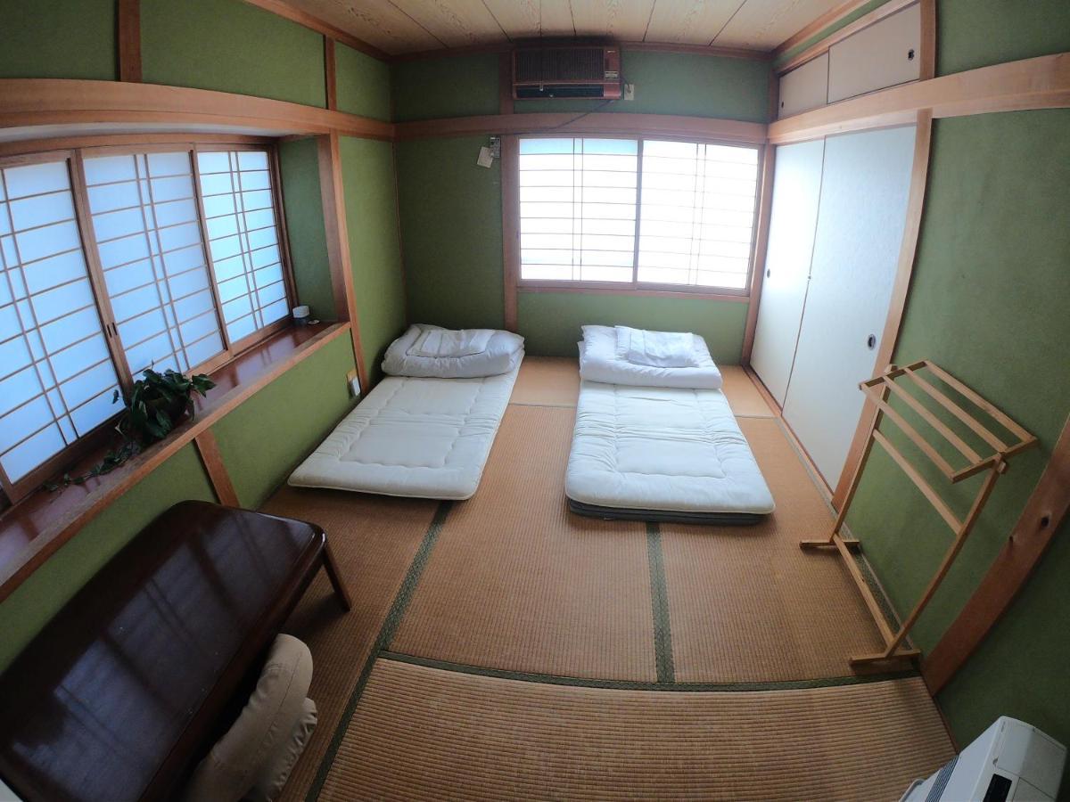 Kumano Backpackers Hostel Tanabe Bagian luar foto