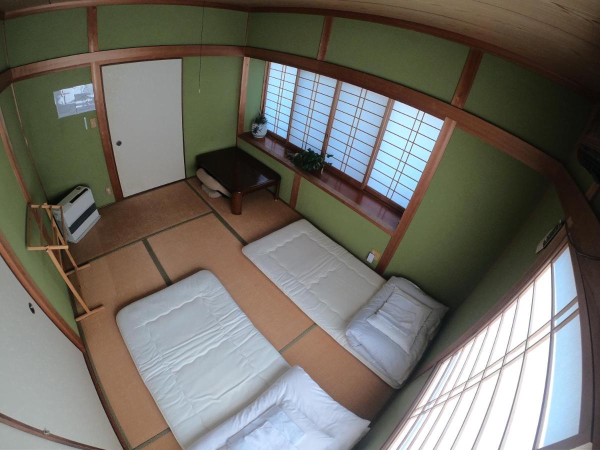 Kumano Backpackers Hostel Tanabe Bagian luar foto